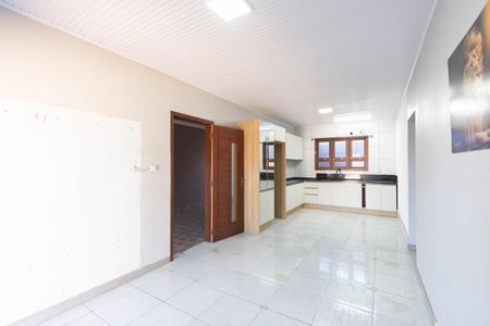 Casa à venda com 2 quartos, 150m² em Rio Branco, Canoas