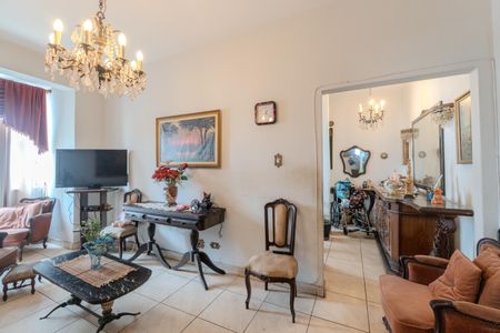 Sala de apartamento à venda com 2 quartos, 85m² em Bela Vista, São Paulo