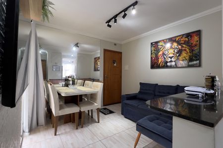 Sala de apartamento para alugar com 2 quartos, 42m² em Jardim do Triunfo, Guarulhos