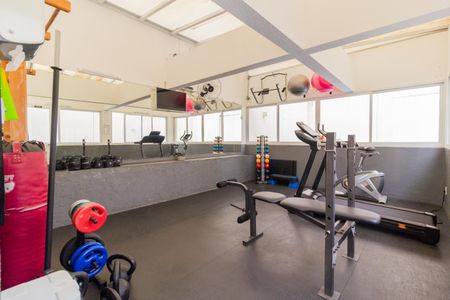 Apartamento à venda com 67m², 2 quartos e 2 vagas Apartamento à venda com 67m², 2 quartos e 2 vagasÁrea comum - Academia