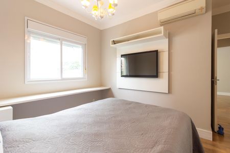 Apartamento à venda com 67m², 2 quartos e 2 vagas Apartamento à venda com 67m², 2 quartos e 2 vagasSuíte