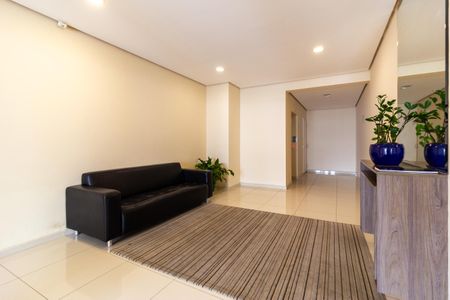 Apartamento à venda com 67m², 2 quartos e 2 vagas Apartamento à venda com 67m², 2 quartos e 2 vagasÁrea comum - Hall Social