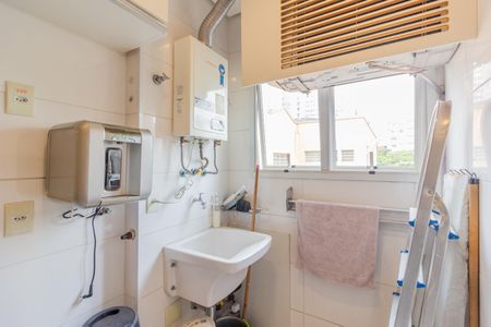 Apartamento à venda com 67m², 2 quartos e 2 vagas Apartamento à venda com 67m², 2 quartos e 2 vagasCozinha e Área de Serviço