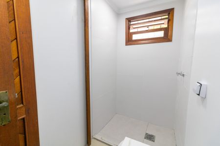 Casa à venda com 200m², 4 quartos e 3 vagasBanheiro