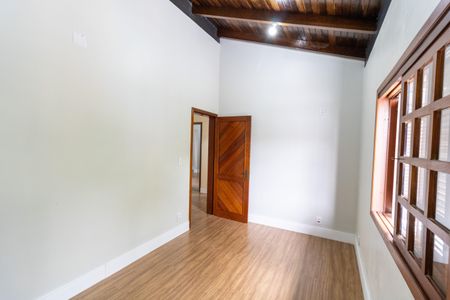 Casa à venda com 200m², 4 quartos e 3 vagasQuarto 2