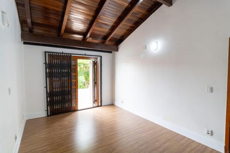 Casa à venda com 200m², 4 quartos e 3 vagasSuíte