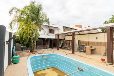 Casa à venda com 200m², 4 quartos e 3 vagasQuintal