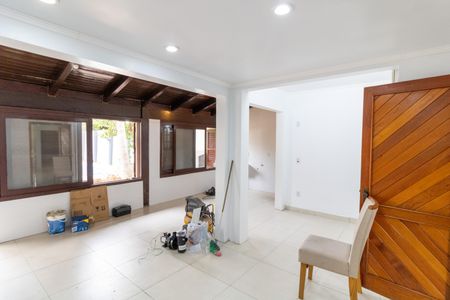 Casa à venda com 200m², 4 quartos e 3 vagasCozinha e Área de Serviço
