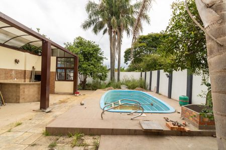 Casa à venda com 200m², 4 quartos e 3 vagasPiscina