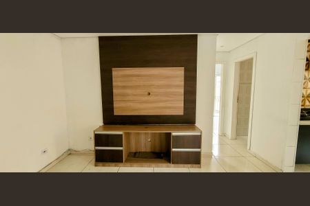 Apartamento para alugar com 2 quartos, 48m² em Jardim Aracare, Itaquaquecetuba