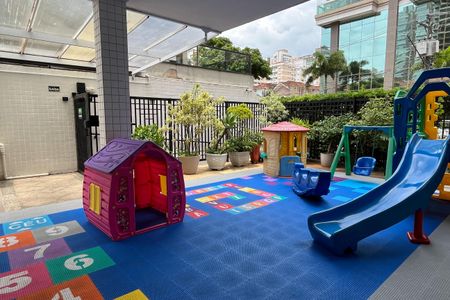 Apartamento para alugar com 127m², 4 quartos e 2 vagasÁrea comum