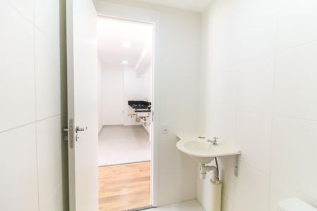 Apartamento para alugar com 36m², 2 quartos e sem vaga Apartamento para alugar com 36m², 2 quartos e sem vagaBanheiro