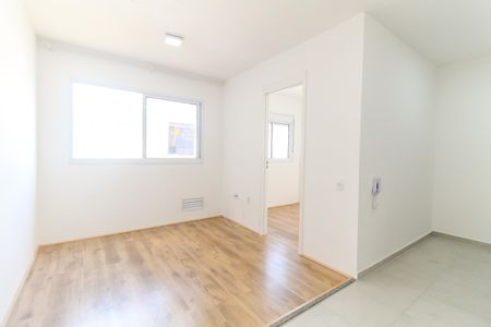 Sala de apartamento para alugar com 2 quartos, 36m² em Jardim Helena, São Paulo