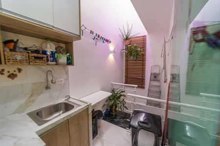 Casa de condomínio à venda com 122m², 2 quartos e 2 vagas Casa de condomínio à venda com 122m², 2 quartos e 2 vagasÁrea de Serviço