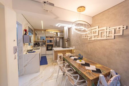 Casa de condomínio à venda com 122m², 2 quartos e 2 vagas Casa de condomínio à venda com 122m², 2 quartos e 2 vagasSala/Cozinha