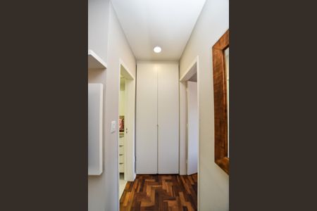 Detalhe de apartamento para alugar com 1 quarto, 40m² em Vila Ipiranga, Porto Alegre