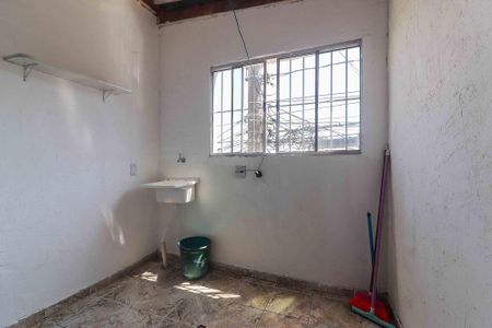 Casa para alugar com 60m², 1 quarto e sem vaga Casa para alugar com 60m², 1 quarto e sem vagaLavanderia