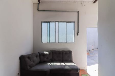 Sala de casa para alugar com 1 quarto, 60m² em Jardim das Esmeraldas, São Paulo