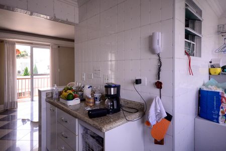 Apartamento à venda com 65m², 2 quartos e 2 vagas Apartamento à venda com 65m², 2 quartos e 2 vagasCozinha