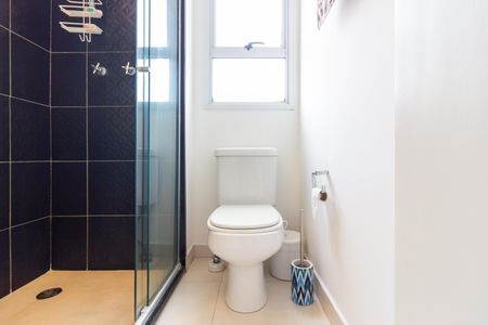 Apartamento para alugar com 63m², 2 quartos e 1 vaga Apartamento para alugar com 63m², 2 quartos e 1 vagaBanheiro da Suíte 2