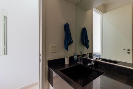 Apartamento para alugar com 63m², 2 quartos e 1 vaga Apartamento para alugar com 63m², 2 quartos e 1 vagaBanheiro da Suíte 1