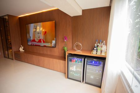 Apartamento à venda com 107m², 2 quartos e 2 vagasSALA