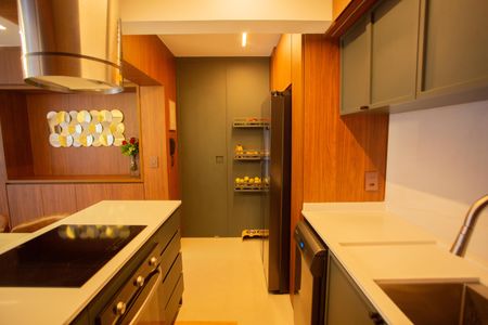 Apartamento à venda com 107m², 2 quartos e 2 vagasCOZINHA