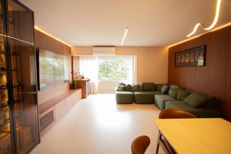 Apartamento à venda com 107m², 2 quartos e 2 vagasSALA