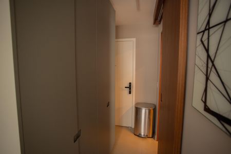 Apartamento à venda com 107m², 2 quartos e 2 vagasÁREA DE SERVIÇO