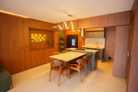 Apartamento à venda com 107m², 2 quartos e 2 vagasSALA