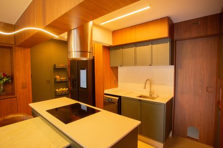 Apartamento à venda com 107m², 2 quartos e 2 vagasCOZINHA