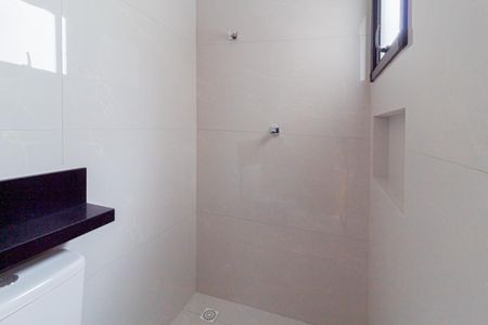 Casa à venda com 150m², 3 quartos e 3 vagas Casa à venda com 150m², 3 quartos e 3 vagasBanheiro da Suite 3