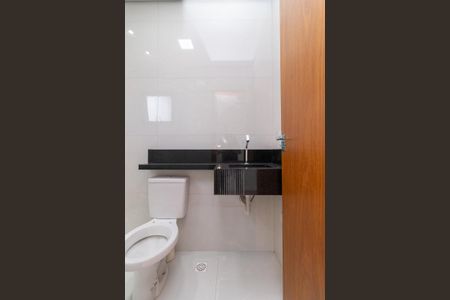 Casa à venda com 150m², 3 quartos e 3 vagasBanheiro da Suíte 1