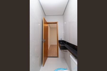 Casa à venda com 150m², 3 quartos e 3 vagasBanheiro da Suíte 2