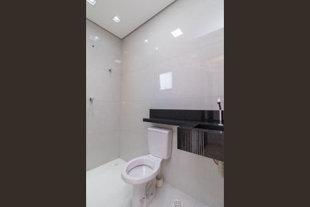 Casa à venda com 150m², 3 quartos e 3 vagasBanheiro da Suíte 1