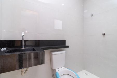 Casa à venda com 150m², 3 quartos e 3 vagasBanheiro da Suíte 3