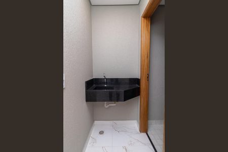 Casa à venda com 150m², 3 quartos e 3 vagasLavabo