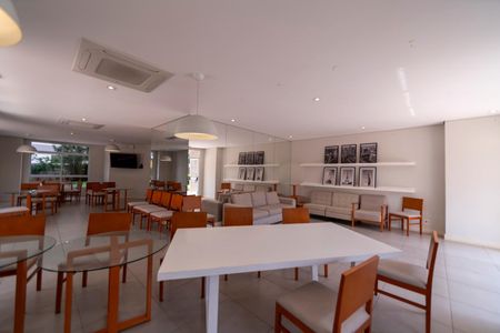 Apartamento à venda com 62m², 2 quartos e 1 vagaÁrea comum - Salão de festas