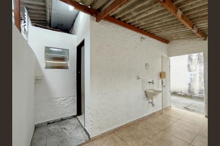 Casa para alugar com 50m², 1 quarto e sem vaga Casa para alugar com 50m², 1 quarto e sem vagaÁrea de Serviço