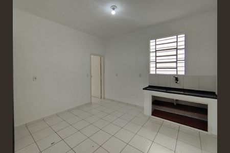 Cozinha de casa para alugar com 1 quarto, 50m² em Fundação, São Caetano do Sul