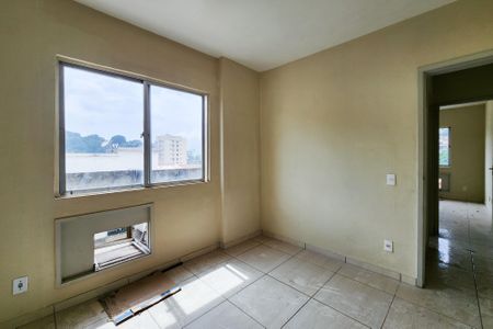 Apartamento à venda com 100m², 2 quartos e 1 vagaQuarto 1