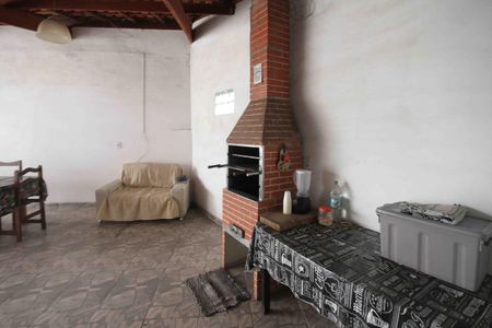 Casa para alugar com 210m², 3 quartos e 2 vagas