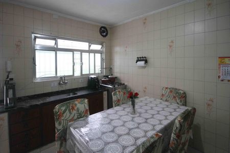 Casa para alugar com 210m², 3 quartos e 2 vagas