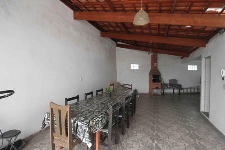 Casa para alugar com 210m², 3 quartos e 2 vagas