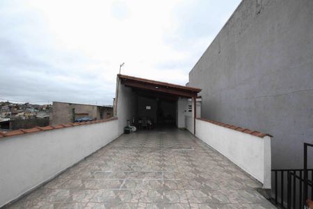 Casa para alugar com 210m², 3 quartos e 2 vagas