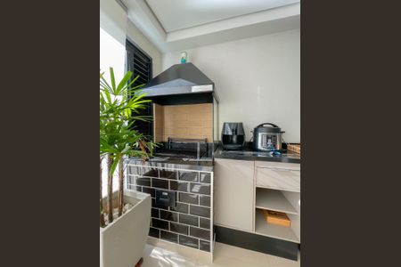 Sacada - Churrasqueira de apartamento à venda com 2 quartos, 62m² em Continental, Osasco