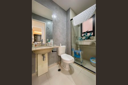 Apartamento à venda com 62m², 2 quartos e 2 vagas Apartamento à venda com 62m², 2 quartos e 2 vagasBanheiro 2