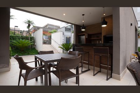 Apartamento à venda com 69m², 2 quartos e 2 vagasChurrasqueira