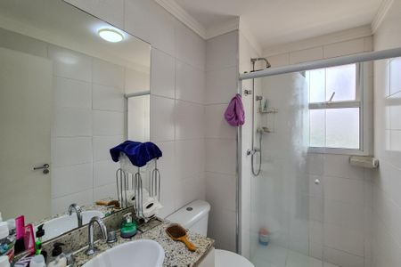 Apartamento para alugar com 107m², 2 quartos e 2 vagas Apartamento para alugar com 107m², 2 quartos e 2 vagasBanheiro da Suíte 1