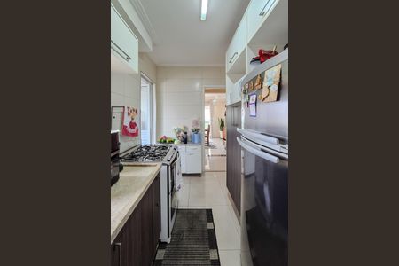 Apartamento para alugar com 107m², 2 quartos e 2 vagas Apartamento para alugar com 107m², 2 quartos e 2 vagasCozinha